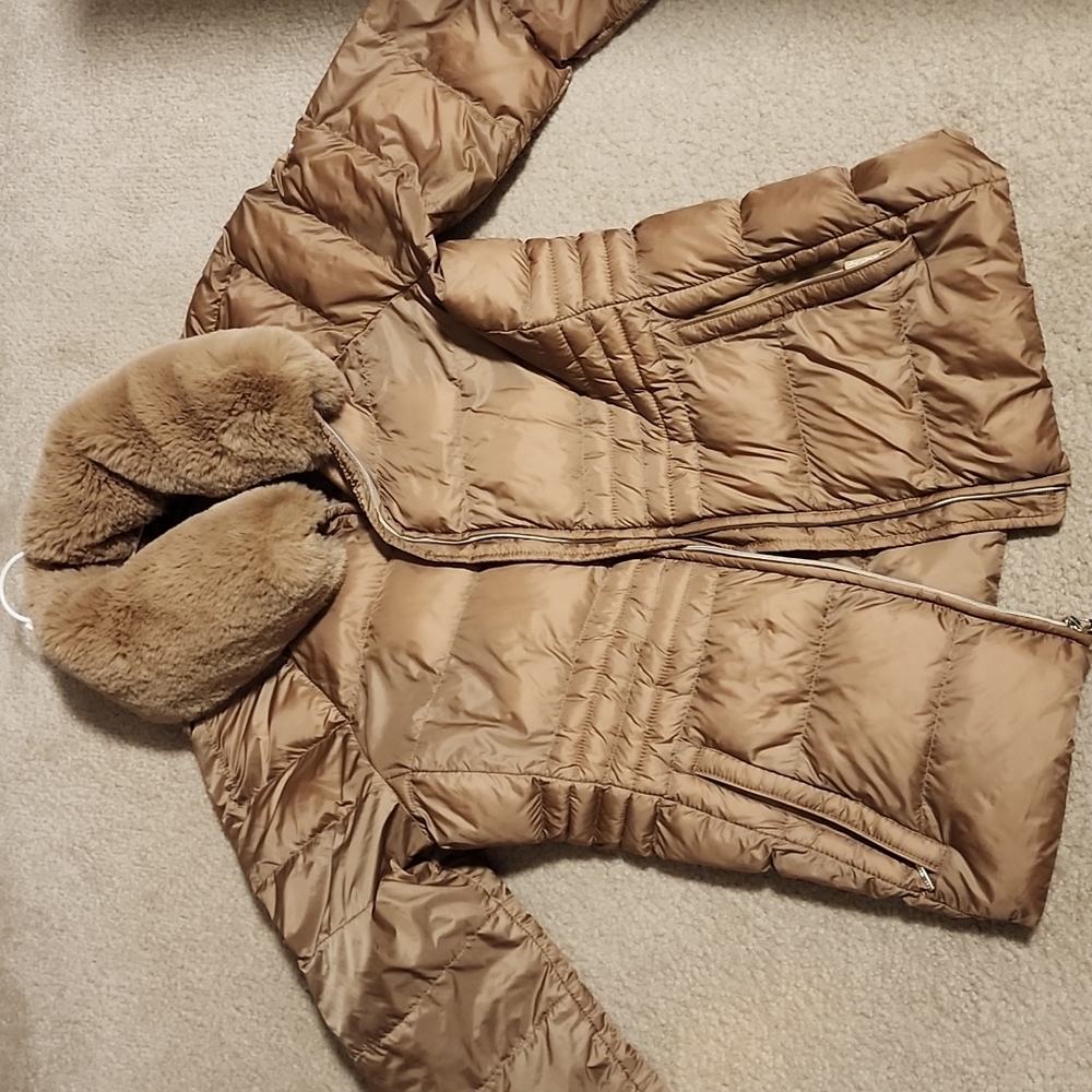 Michael kors premium down blend packable jacket